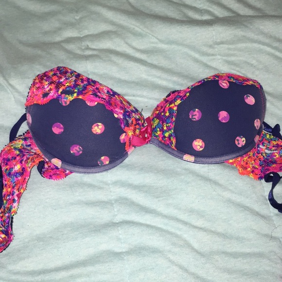 Bra - Picture 1 of 1